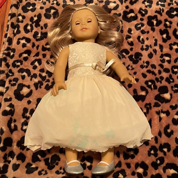 American girl shoe and dress bundle *DOLL NOT INCLUDED - Picture 2 of 12